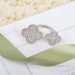 Highest Quality V CA Sweet Alhambra Between the Finger Ring Diamonds